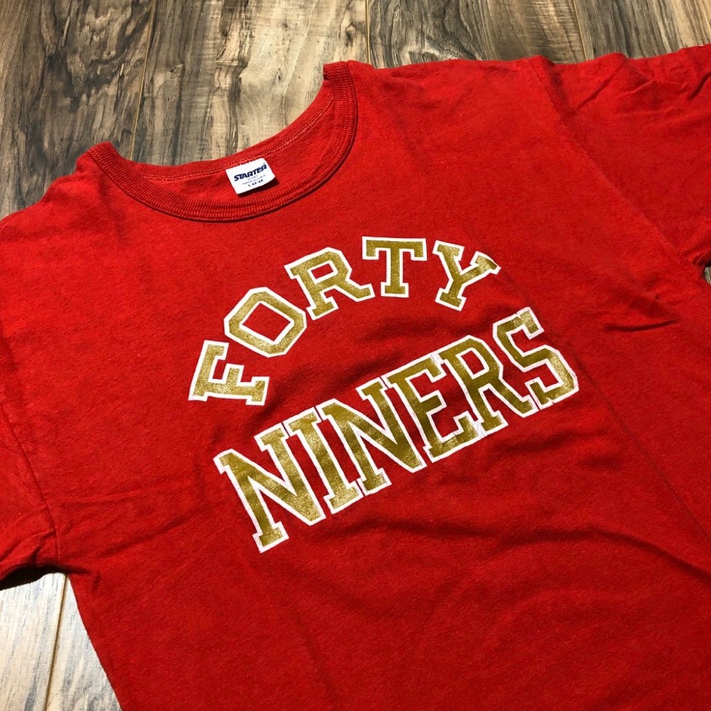 SOLD! - Red Vintage 90’s SF 49ers STARTER TShirt
